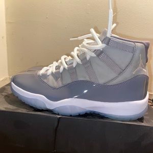 SIZE 9 Jordan Cool Grey 11s